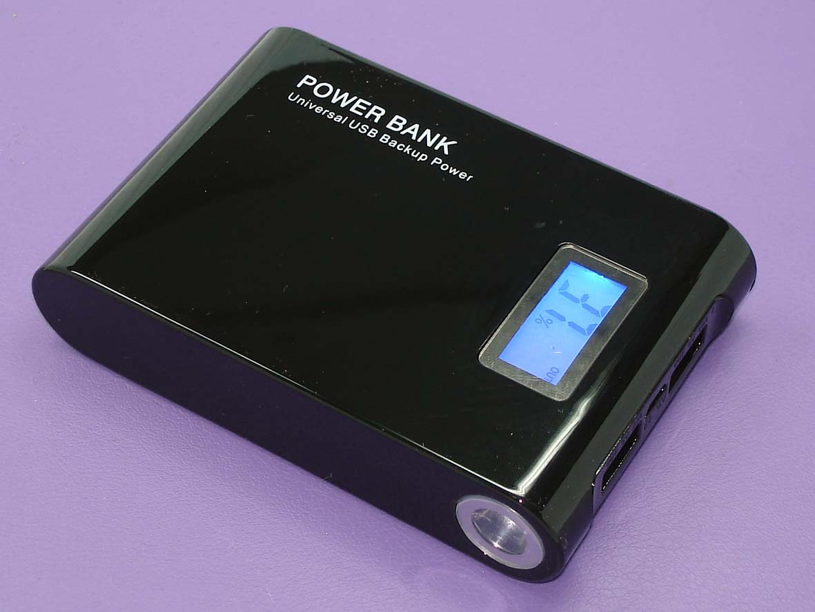 ������������� ������� ����������� Powerbank 10400mAh �  �������� ��������  � ���������