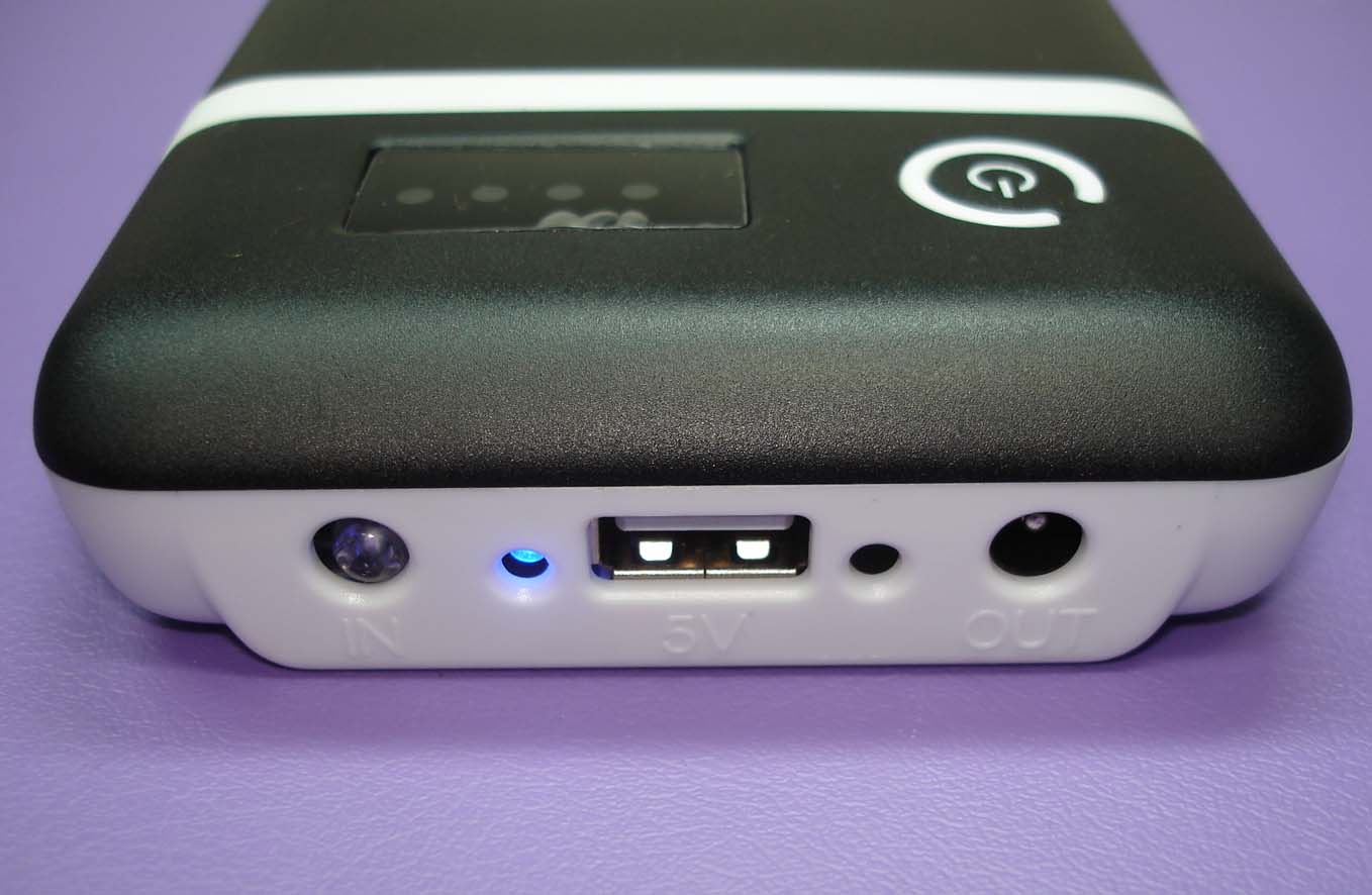 ��������� Powerbank 3-12V 18650 c ��������� ��� ��������������� ������