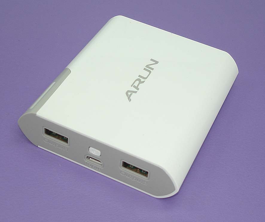 ������������� ������� ����������� Powerbank ARUN Y-40 10400mAh 5V 2.1A