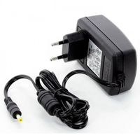 ���� ������� 5V / 3A � �������� 4.0x1.7