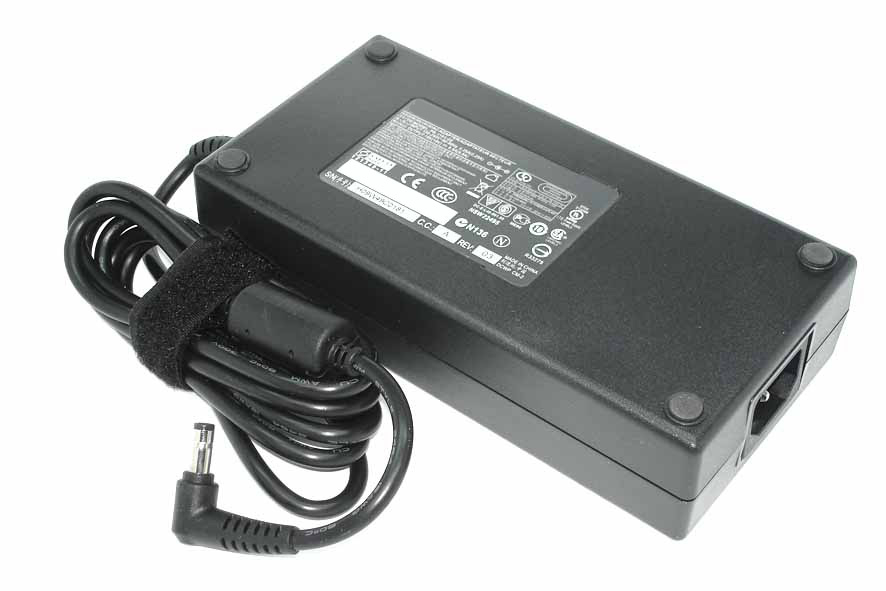 Блок питания (сетевой адаптер) для ноутбуков Toshiba 19V 9.5A 180W 5.5*2.5