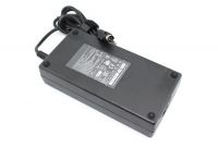 ���� ������� (������� �������) ��� ��������� Toshiba 19V 9.5A 4Pin Male (Round 10mm) HC